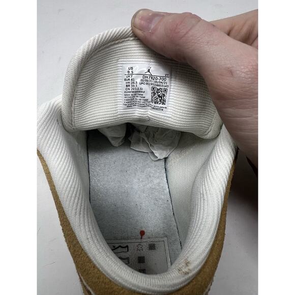 Air Jordan 1 SE Low Twine Orange Quartz Corduroy size 9.5 Women’s - Picture 9 of 9